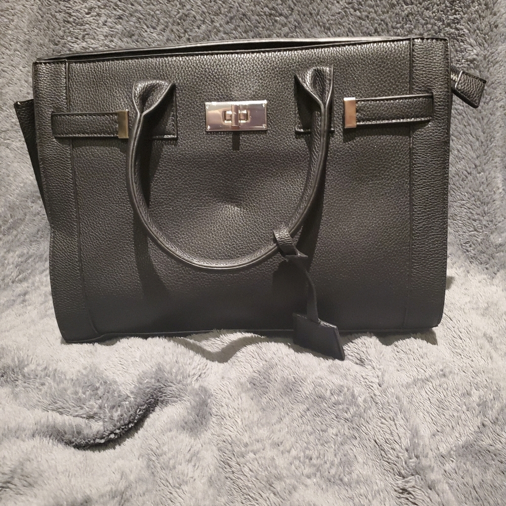 Brand NEW satchel/tote purse